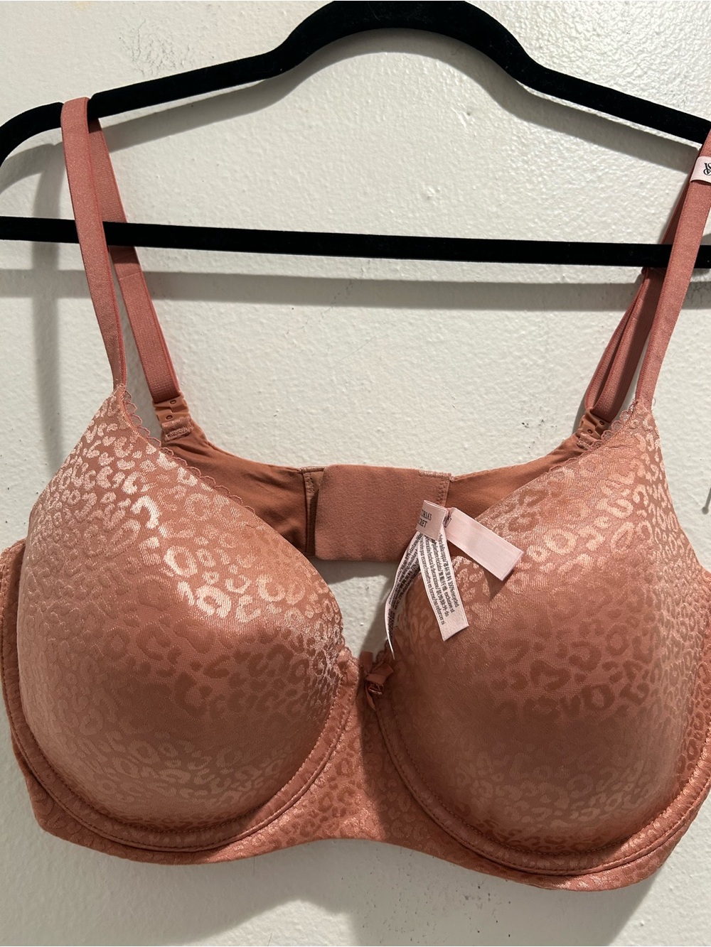 Victoria's Secret Tan Rose Leopard-Print Push-Up Bra